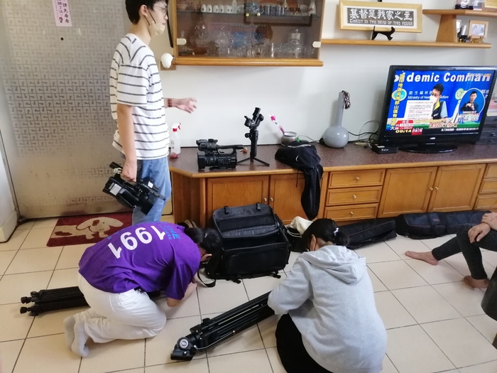 ImgDesc